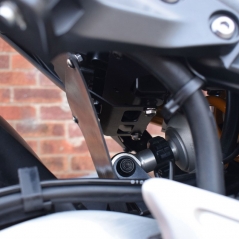 Pyramid Plastics parts Pyramid Shock Shield | Black | Yamaha MT-09 2021> | 812002 | pyr_812002 | euronetbike-net