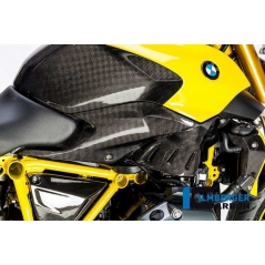 Ilmberger Carbon Ilmberger Side Panel under the Tank right Side Carbon - BMW R 1200 R (LC) from 2015 | ilm_TUR_007_R12RL_K | euronetbike-net