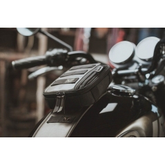 SW-Motech SW-Motech Legend Gear Tank belt set. Triumph-models (15). With additional bag LA2. | BC.TRS.11.667.50200 | sw_BC_TRS_11_667_50200 | euronetbike-net