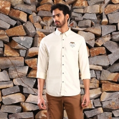 Genuine Apparel ROYAL ENFIELD Royal Enfield Mlg Saga Shirt - Off White | re_RLASHS231137 | euronetbike-net
