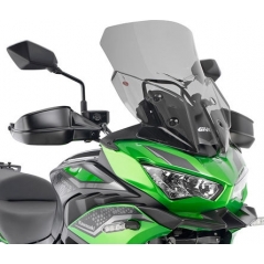GIVI Parts Givi Windscreen for Kawasaki Versys 650 22- color light smoke, dim. HxW 48x42 cm | D4132S | givi_D4132S | euronetbike-net