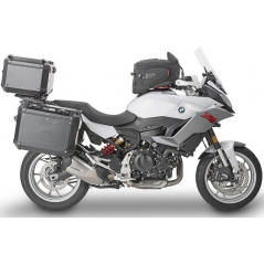 GIVI Parts Givi Windscreen for BMW F 900 XR color light smoke, dim. HxW 49x43 cm, 23 cm higher than oe, fits oe headlight fairing | D5137S | givi_D5137S | euronetbike-net
