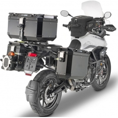 GIVI Parts Givi Windscreen for Triumph Tiger 900, color Clear,, dim. HxW 59 x 42 cm, 12,5 cm higher than oe, fits oe headlight fairing | D6415ST | givi_D6415ST | euronetbike-net