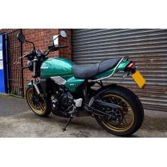 Pyramid Plastics Pyramid Hugger | Matte Black | Kawasaki Ninja 650 2017>Current | 073930M | pyr_073930M | euronetbike-net