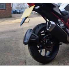 Pyramid Plastics Pyramid Spray Guard | Gloss Black | Honda CB 750 Hornet 2023>Current | 085166B | pyr_085166B | euronetbike-net