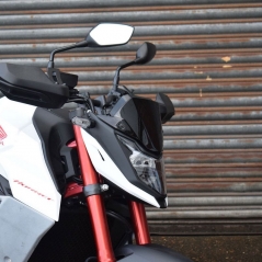 Pyramid Plastics Pyramid Fly Screen | Graphite Black | Honda CB750 Hornet 2022>2024 | 21995E | pyr_21995E | euronetbike-net