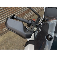 Pyramid Plastics Pyramid Handguards | Matte Black | Moto Guzzi V100 Mandello 2022>Current | 38870M | pyr_38870M | euronetbike-net