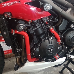 SAMCO SPORT Samco Sport Triumph Speed Triple 1050 R / S 2016 - 2018 6 Piece Samco Sport Silicone Radiator Coolant Hose Kit | TRI-17-RD | samco_TRI-17-RD | euronetbike-net