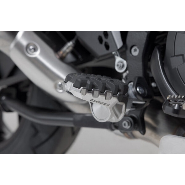 SW-Motech SW Motech EVO footrest kit | FRS.04.112.10200 | sw_FRS_04_112_10200 | euronetbike-net
