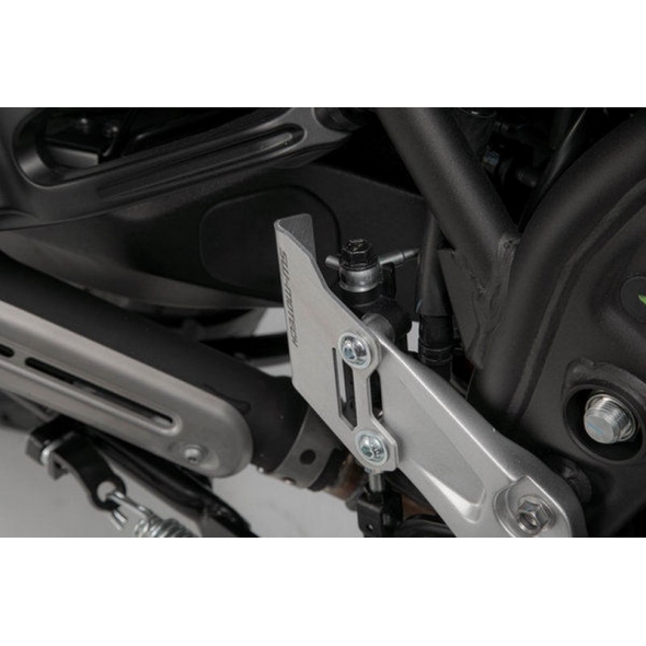 SW-Motech SW-MOTECH Brake cylinder guard Silver. Yamaha Ténéré 700 (19-). | BPS.06.799.10000/S | sw_BPS_06_799_10000S | euronetbike-net