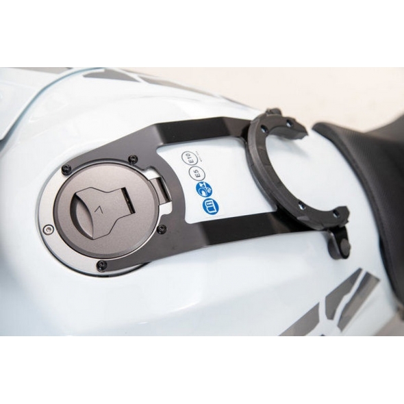 SW-Motech SW-MOTECH EVO tank ring Black. Honda CB500X (18-). | TRT.00.640.21200/B | sw_TRT_00_640_21200B | euronetbike-net