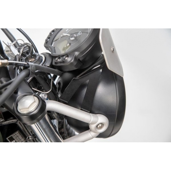 SW-Motech SW-Motech Windscreen. Silver. Triumph Street Scrambler 900 (16). | SCT.11.884.10001/S | sw_SCT_11_884_10001S | euronetbike-net