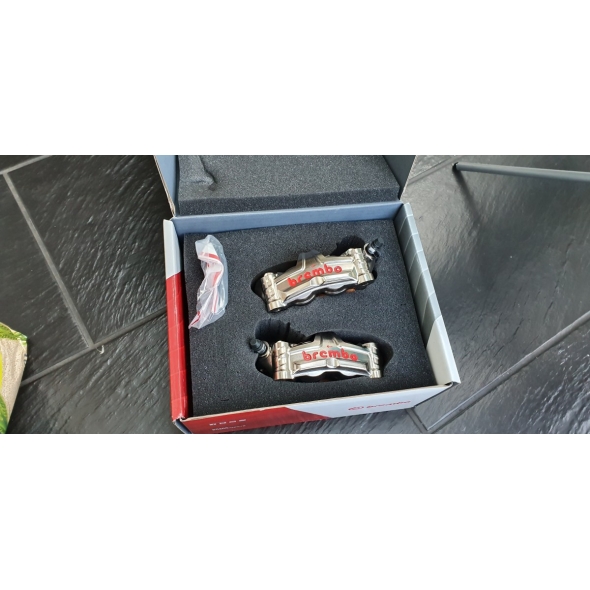 Brembo Brembo RADIAL BRAKE CALIPERS 100MM GP4-MS MONOBLOCK | 220D60010 | brem_220D60010 | euronetbike-net