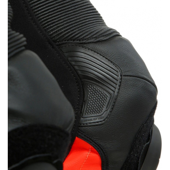 Dainese wear Dainese LAGUNA SECA 5 1PC LEATHER SUIT PERF., Black/White/Fluo-Red, Size 46 | 201513467N32009 | dai_201513467-N32_46 | euronetbike-net Dainese wear Dainese LAGUNA SECA 5 1PC LEATHER SUIT PERF., Black/White/Fluo-Red, Size 46 | 201513467N32009 | dai_201513467-N32_46 | euronetbike-net