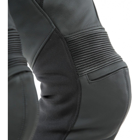 Dainese wear Dainese PONY 3 LEATHER PANTS, BLACK-MATT, Size 50 | 201553711076011 | dai_201553711-076_46 | euronetbike-net Dainese wear Dainese PONY 3 LEATHER PANTS, BLACK-MATT, Size 50 | 201553711076011 | dai_201553711-076_46 | euronetbike-net