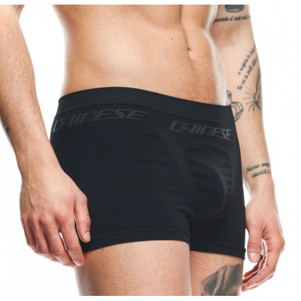 Dainese wear Dainese Quick Dry Boxer Black | 201916022-001 | dai_201916022-001_XS-S | euronetbike-net Dainese wear Dainese Quick Dry Boxer Black | 201916022-001 | dai_201916022-001_XS-S | euronetbike-net