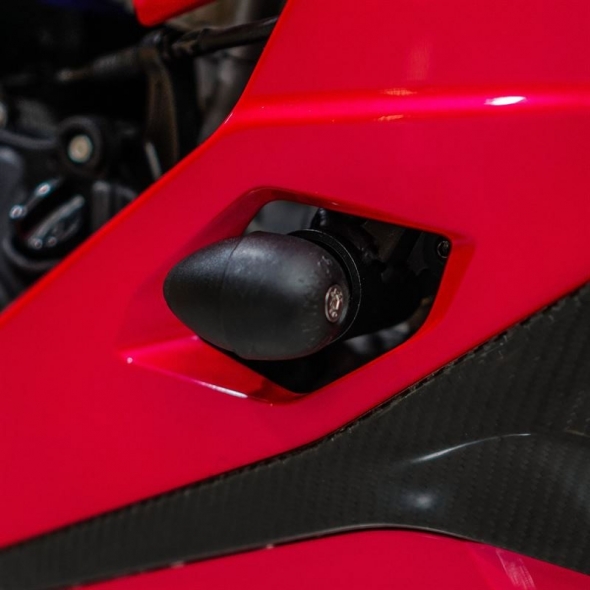 GBRacing GBRacing Bullet Frame Slider ZX-25R 2020 - Right Hand Side | FS-ZX-25R-2020-RHS-S | gbr_FS-ZX-25R-2020-RHS-S | euronetbike-net