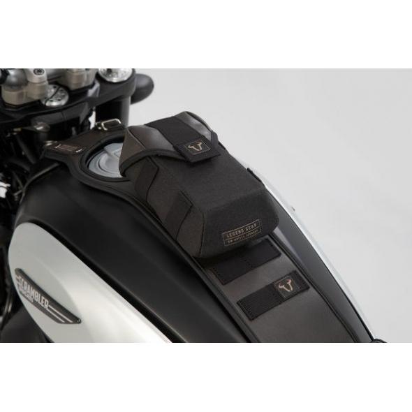 SW-Motech SW-Motech Legend Gear set tank strap. BMW R NINET models (14). With LA1 accessory bag. | BC.TRS.07.512.50100 | sw_BC_TRS_07_512_50100 | euronetbike-net