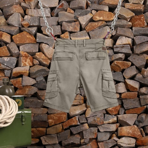 Genuine Apparel ROYAL ENFIELD Core Solid Cargo Shorts - Olive | RLASRS230645 | re_RLASRS230649 | euronetbike-net
