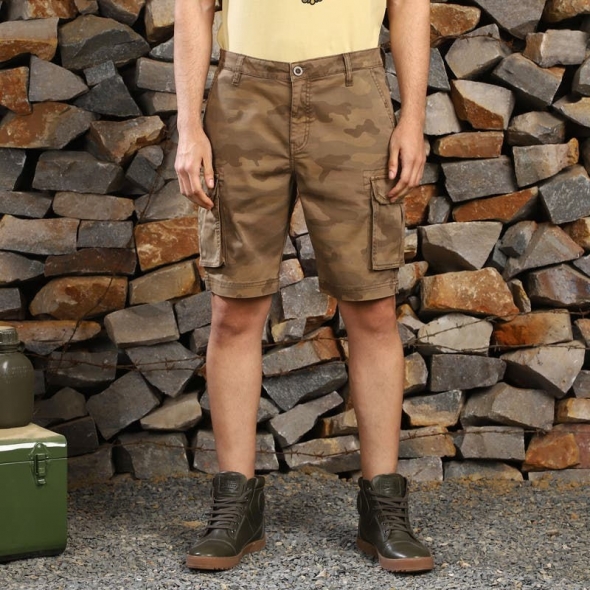 Genuine Apparel ROYAL ENFIELD Camo Cargo Shorts - Khaki Camo | re_RLASRS230666 | euronetbike-net