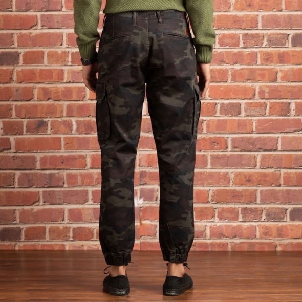 Genuine Apparel ROYAL ENFIELD Royal Enfield Camo Cargo Jogger - Brown | re_RLATRA221495 | euronetbike-net