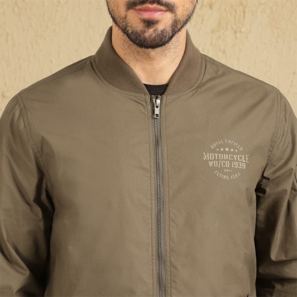 Genuine Apparel ROYAL ENFIELD Mlg Pioneer Jacket - Olive | re_RLAJKA230093 | euronetbike-net Genuine Apparel ROYAL ENFIELD Mlg Pioneer Jacket - Olive | re_RLAJKA230093 | euronetbike-net