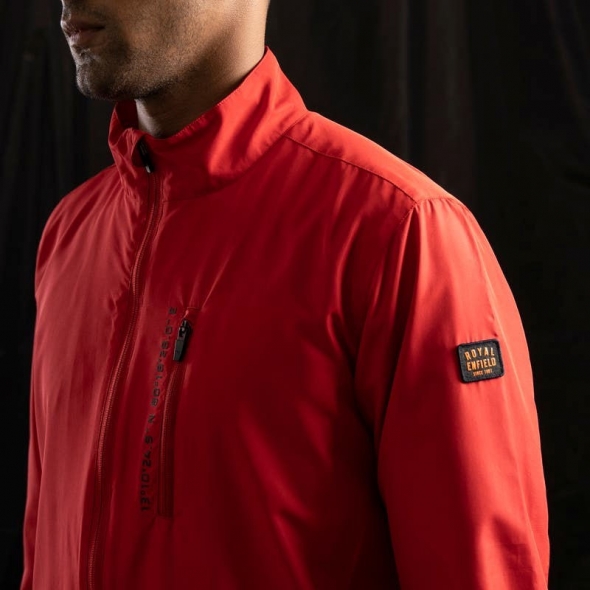 Genuine Apparel ROYAL ENFIELD Royal Enfield High Octane Wind Breaker - Red | re_RLAJKA221311 | euronetbike-net Genuine Apparel ROYAL ENFIELD Royal Enfield High Octane Wind Breaker - Red | re_RLAJKA221311 | euronetbike-net