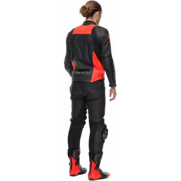 Dainese wear Dainese DELTA 4 PERF. LEATHER PANTS, BLACK/BLACK | 2015500008-631 | dai_2015500008-631_64 | euronetbike-net Dainese wear Dainese DELTA 4 PERF. LEATHER PANTS, BLACK/BLACK | 2015500008-631 | dai_2015500008-631_64 | euronetbike-net