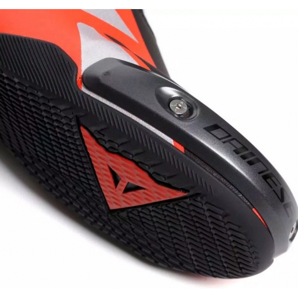 Dainese wear Dainese AXIAL 2 BOOTS, BLACK/RED-FLUO | 2017900052-628 | dai_2017900052-628_45 | euronetbike-net