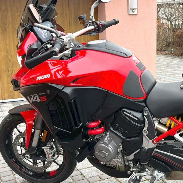 SAMCO SPORT Samco Sport Silicone Radiator Coolant Hose Kit Red, Ducati Multistrada V4 2022 - 2025 10 Piece | DUC-37-RD | samco_DUC-37-RD | euronetbike-net