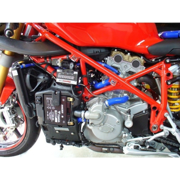 SAMCO SPORT Samco Sport Ducati 749 S 2003 - 2007 7 Piece Samco Sport Silicone Radiator Coolant Hose Kit | DUC-5-RD | samco_DUC-5-RD | euronetbike-net