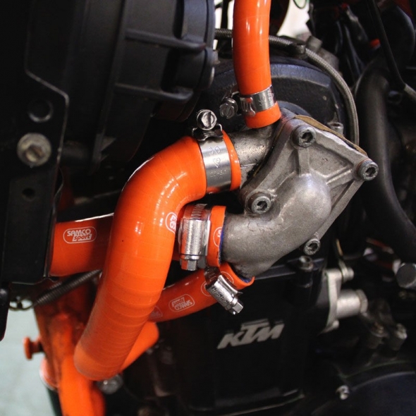 SAMCO SPORT Samco Sport KTM 625 SMC 2003 - 2007 8 Piece Samco Sport Silicone Radiator Coolant Hose Kit | KTM-5-OR | samco_KTM-5-OR | euronetbike-net SAMCO SPORT Samco Sport KTM 625 SMC 2003 - 2007 8 Piece Samco Sport Silicone Radiator Coolant Hose Kit | KTM-5-OR | samco_KTM-5-OR | euronetbike-net